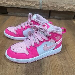 Toddler girls Nike Jordan’s-Size 12
